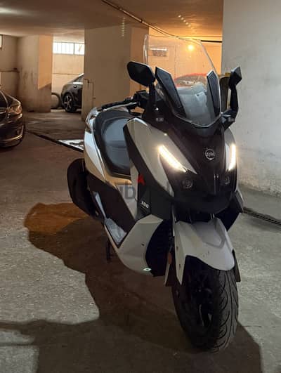Cruisym 300 كروزيم ٣٠٠