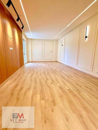 شقة بيع كاش في مدينتي نموذج 100 في b1 وايد جاردن فيو تشطيب خاص اول سكن