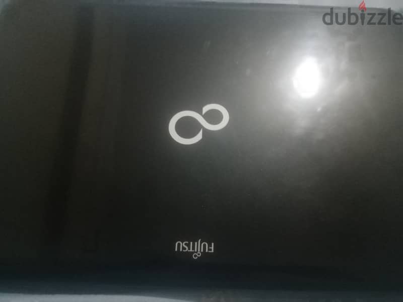 Fujitsu ah530 core i5 3