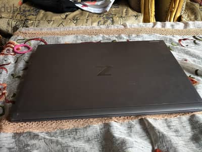 HP zbook fury g7