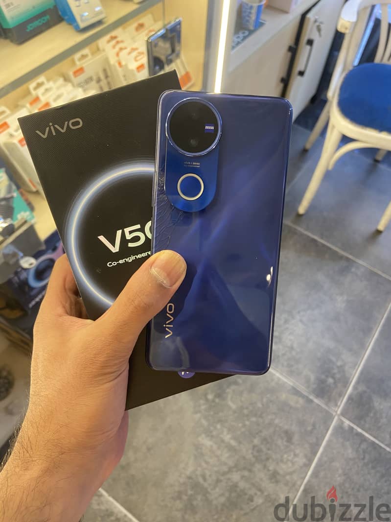 Vivo V50 2