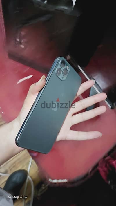 ايفون 11 برو ماكس 256 بطاريه 71