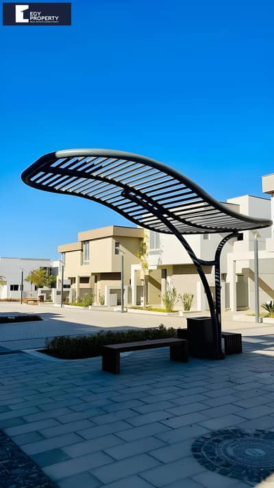 تاون هاوس فيلا للبيع باقل سعر في السوق في بالم هيلز بادية  Palm Hills Badya