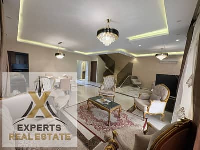 فيلا توين هاوس تصميم وتشطيب مودرن مباني 270م للبيع في مدينتي استلام فوري