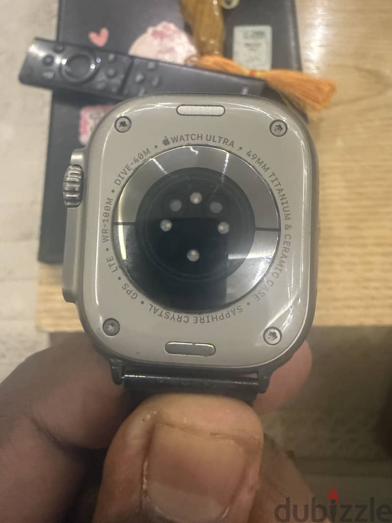 Apple Watch Ultra 1 2