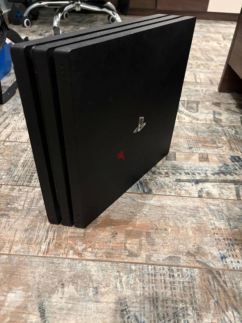 PS4 PRO 1