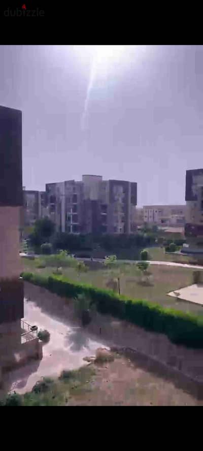 للايجار شقه 130 متر في كمبوند دار مصر الحي 16 الشيخ زايد