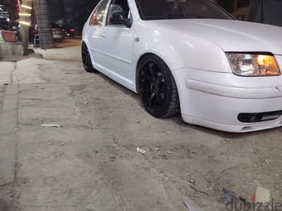 Volkswagen Bora 2000