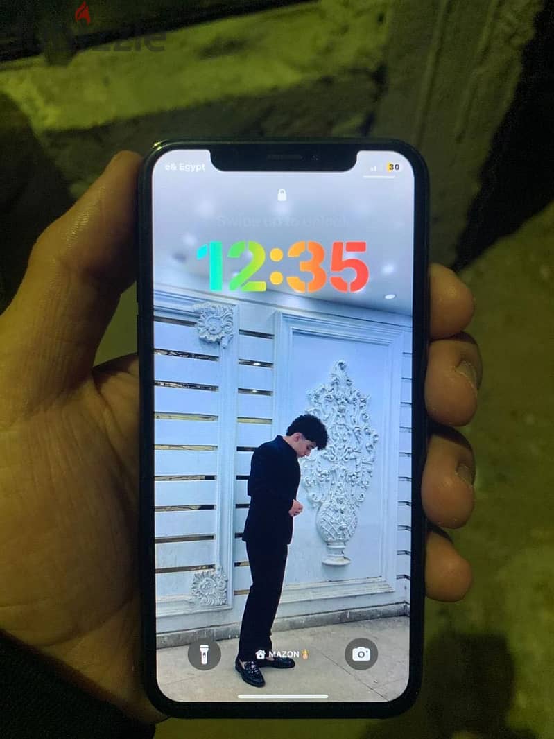 IPhone XS 4