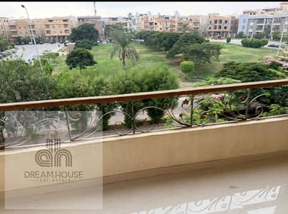 شقة  فاخرة للبيع في البنفسج فيلات – التجمع الأول