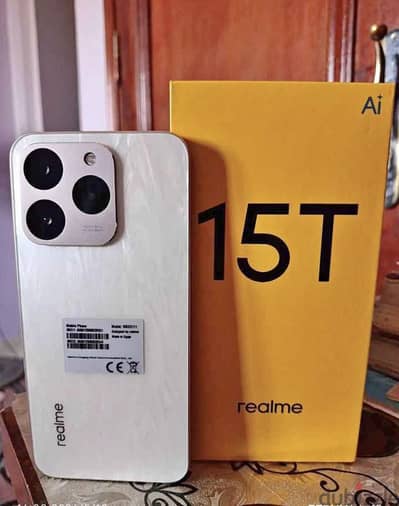 ريلميT 15