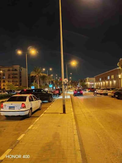 فرصة مميزة للبيع بالرحاب محل 90متر بالسوق الشرقى