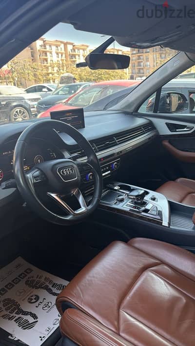 عربية Audi Q7 2019
