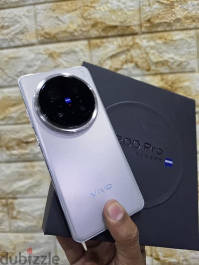 Vivo X200 Pro 1000 giga  16 ram زيرو ضريبه