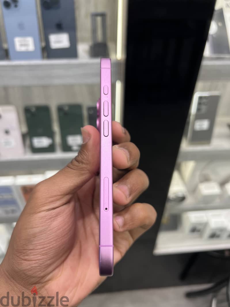iPhone 16 2