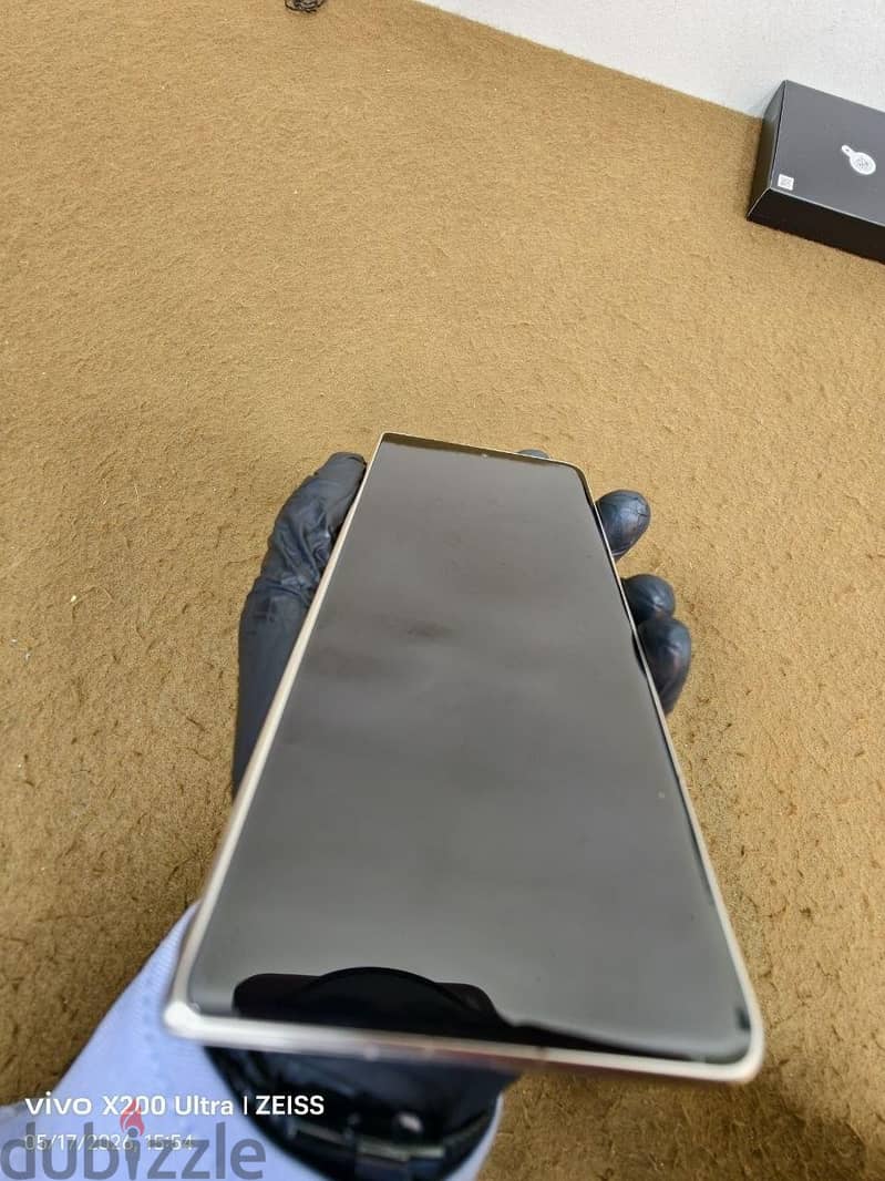 Honor Magic V5 2