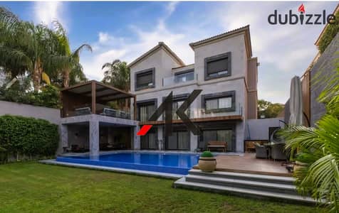 بموقع مميز فيلا مستقلة 90 % تشطيب بحمام سباحة للبيع في سوان ليك قطامية