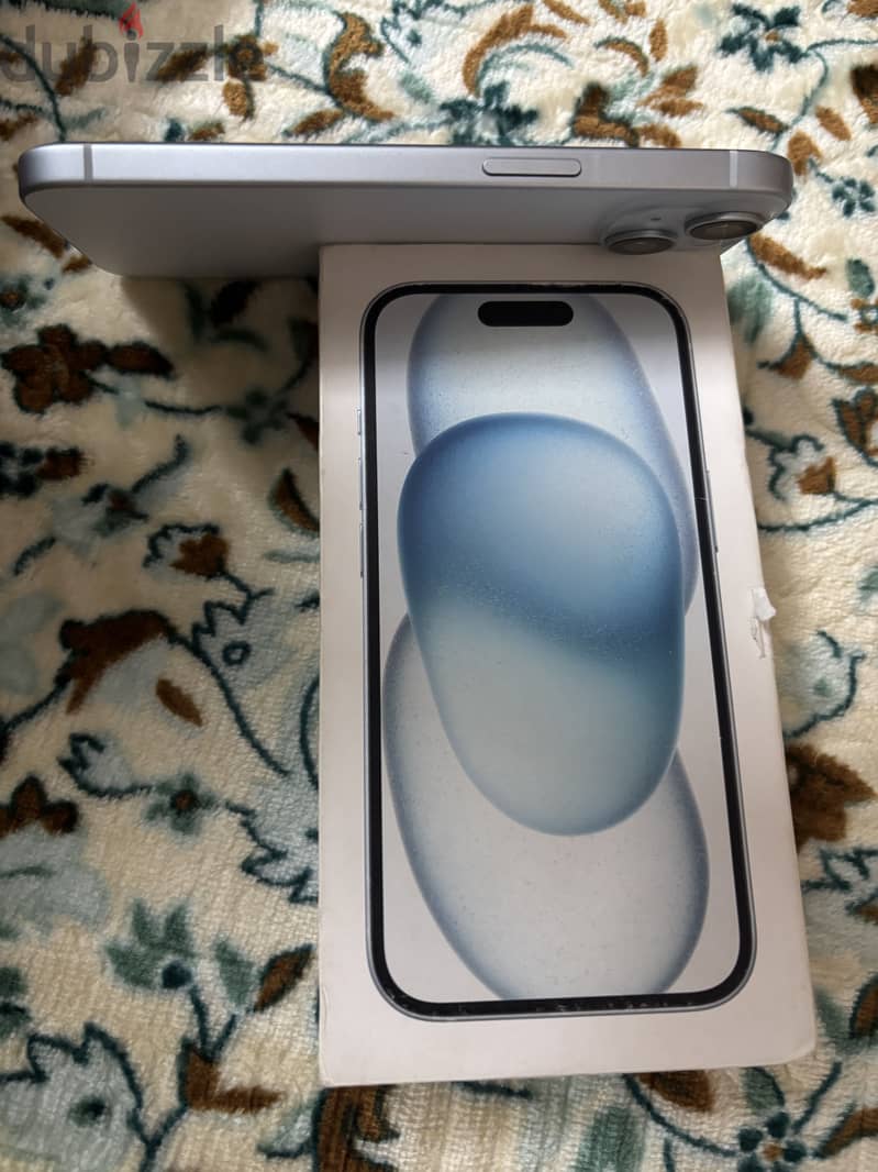 iPhone 15 2