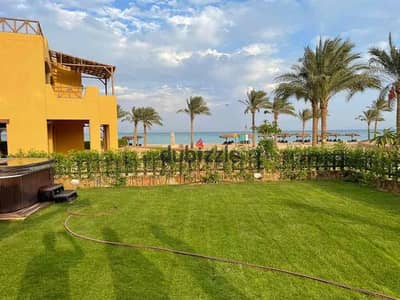 Feature villa for sale in Ain Sokhna Mountain View 2 by the sea, area 524 meters with furniture and appliances