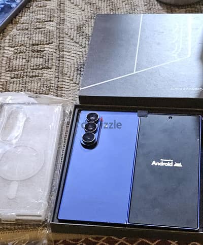z fold 7 متاح بدل