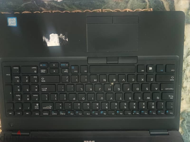 DELL 5590 4