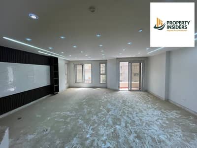 شقة للبيع مباني حديثة 224م شارع لبنان الرئيسي