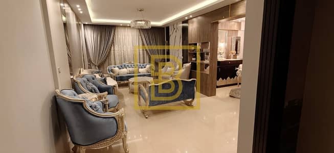 شقه للبيع في كامب شيزار