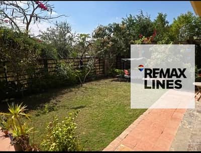 Furnished villa for sale in Madinaty, immediate delivery, garden view, very special location, just a step away from services, ultra-super-lux finishing completed, all financial obligations with the company