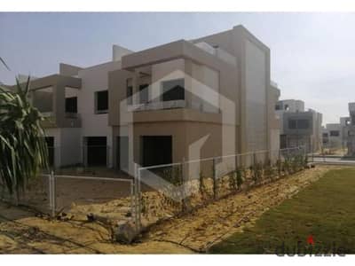 Ready To Move - Townhouse Corner with a Private Garden for sale in Woodville, Palm Hills, 6th Of October City . . . . . . . . . .