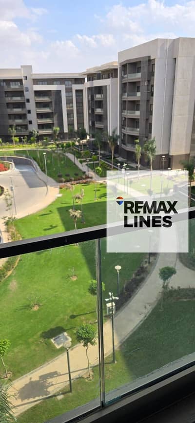 Apartment for sale in Preivado Madinaty Open Garden View with lakes very close to services and the mosque, finishes super lux