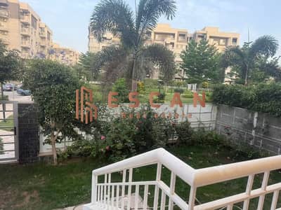 155 sq m apartments with garden in Madinaty, ultra super lux finishing, next to services