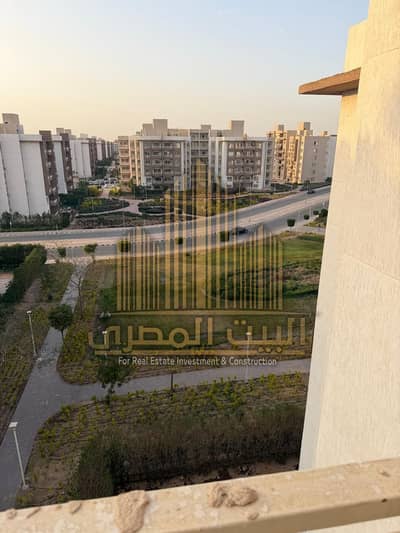شقه 170 م للبيع في كمبوند وصال بمقدم 3.470. 000 ج