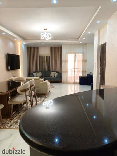 شقة للايجار مفروشة بالكامل 180 متر فيو مميز الترا سوبر لوكس تشطيب كامل 3 غرف فرش فندقي Apartment for rent, fully furnished, 180 square meters, distinc