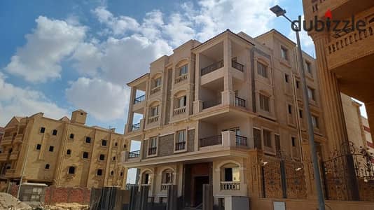 شقة للبيع 170م +85متر جاردن  استلام فوري بيت الوطن التجمع الخامس من المالك مباشرة بخصم علي الكاش بالقرب من Mivida compound و AUC 5th settlement
