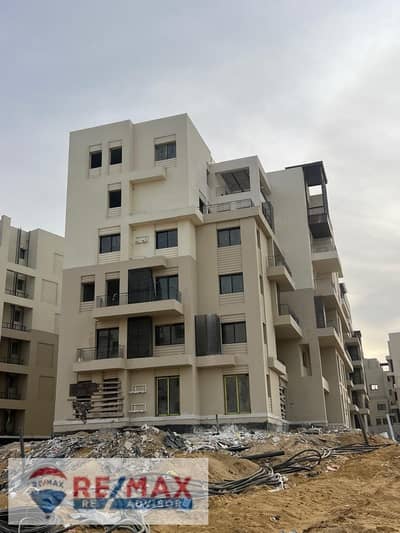 For Sale in the Heart of 6th of October | Modern 209m Apartment in O West - In the premier Club Residences phase on Oasis Road, near Mall of Egypt