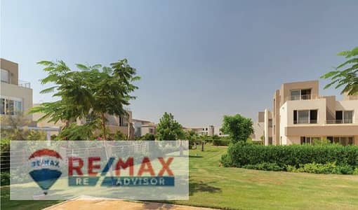 twin villa for rent in palm valley