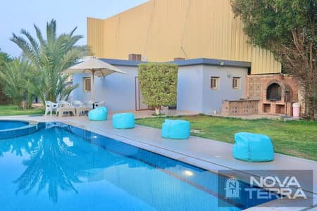 فيلا للبيع في الريف الاوروبي  مساحه الأرض ٥٠٠٠ متر