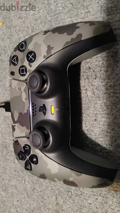 PS5 Camo controller