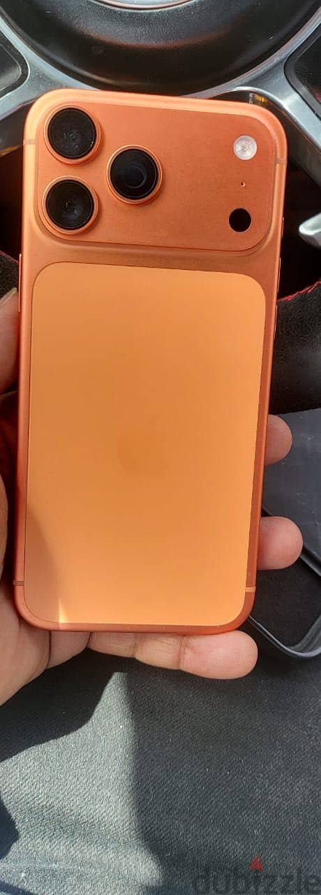 Iphone 17 pro max 4