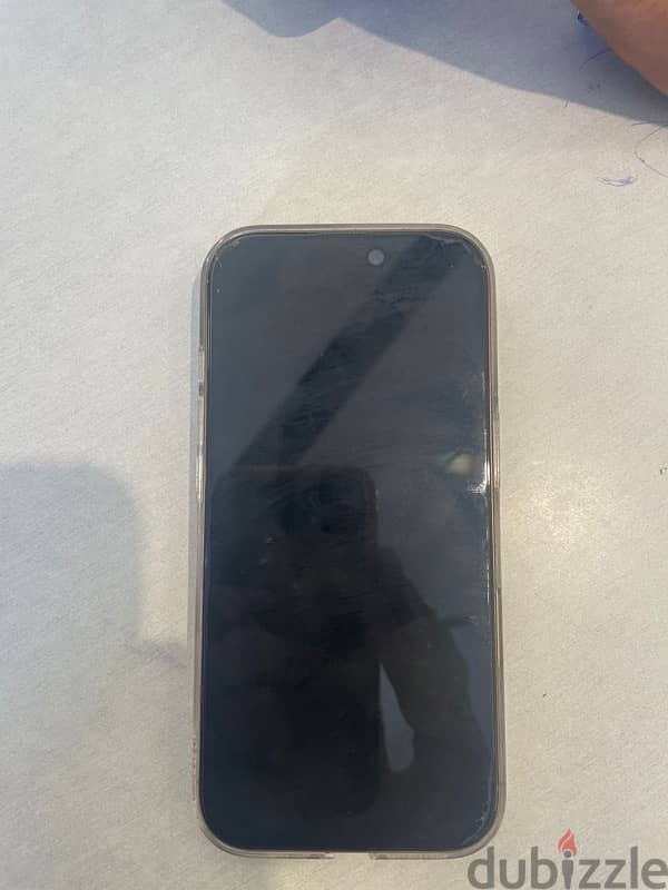Iphone 16 pro 3