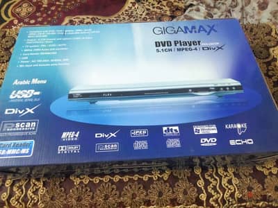 Dvd ويوجد بيه فلاشه