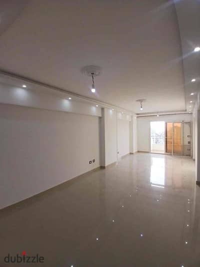 For rent, a fully furnished apartment, 150m, second line, sea view, luxury finish, sea view
