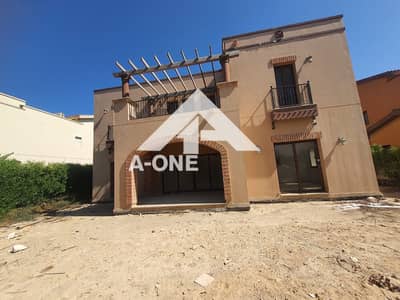 Standalone resale villa with landscape view in a very prime location inside Marassi Isola close to the lake and Palma pool in North Coast