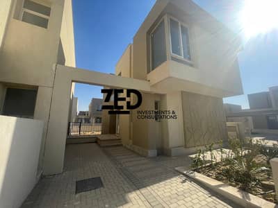 استلام 2022  اقل سعر  فيلا استاندالون كاش فى باديا بالم هيلز دقيقه من النادي-المرحله الاولة -خطوات من جميع الخدمات -   Ready to move Badya palm hills