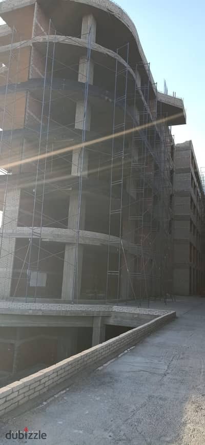 Immediate handover with installments, office 72m, Mall 101, Sheikh Zayed