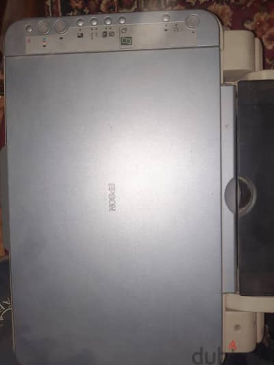 طابعة  Epson بحاله جيده للبيع
