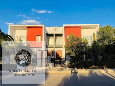 فيلا تاون هاوس للبيع في مدينتي نموذج I استلام فوري قرب الساوث بارك