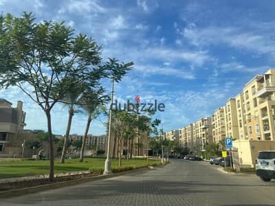 شقة بموقع مميز واقل من سعر الماركت للبيع في سراي مدينة المستقبل Sarai Mostakbal City
