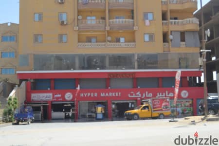 Shop for rent (80m)prime location suitable for all commercial activities,close to all services-an excellent opportunity for those looking fa strong
