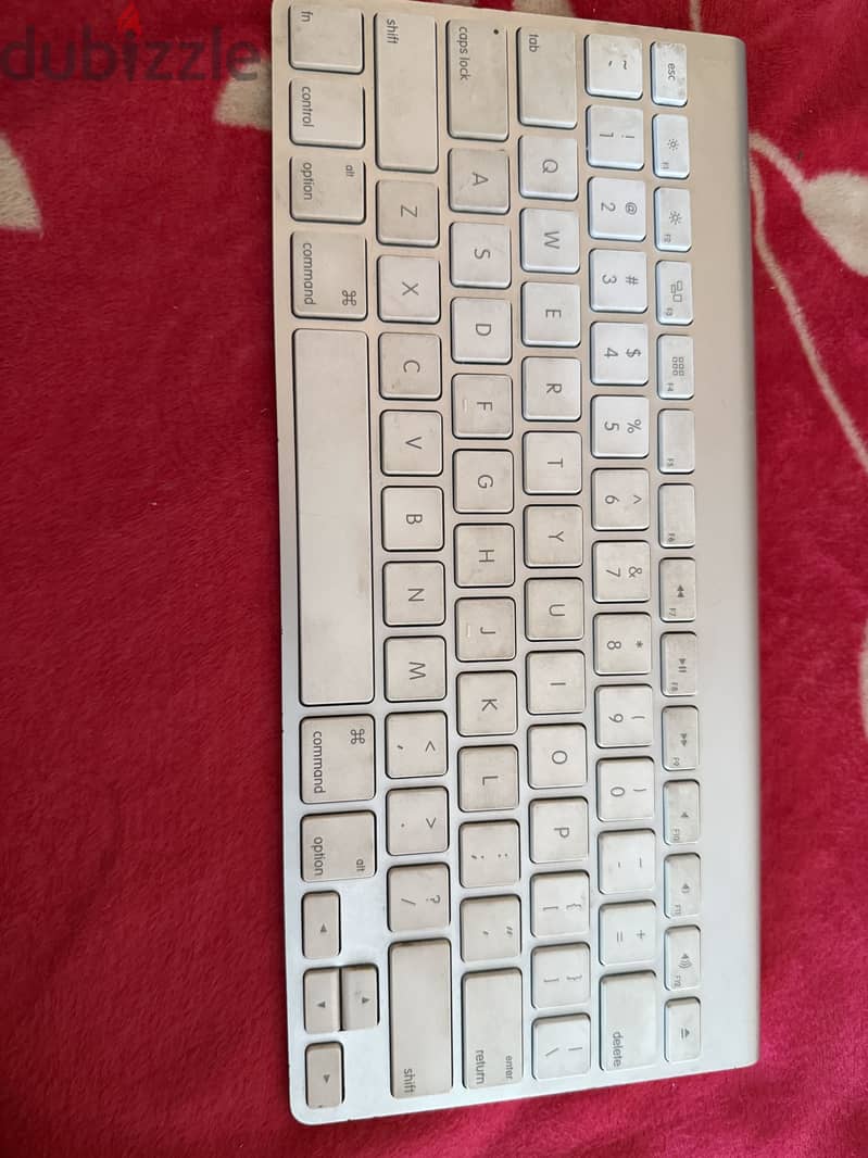 Apple keyboard 1